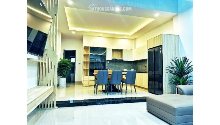  BÁN NHÀ 2 TẦNG MẶT PHỐ BÀ HUYỆN THANH QUAN - CÁCH BIỂN 300M